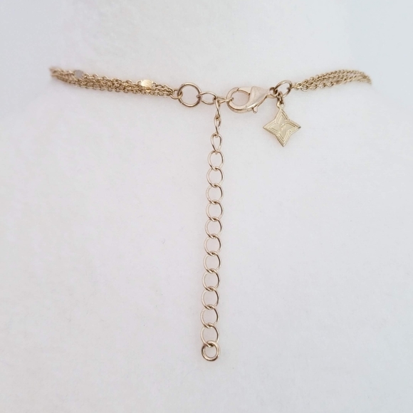 PANACEA Multi-Layered Pendant Necklace - Picture 7 of 8